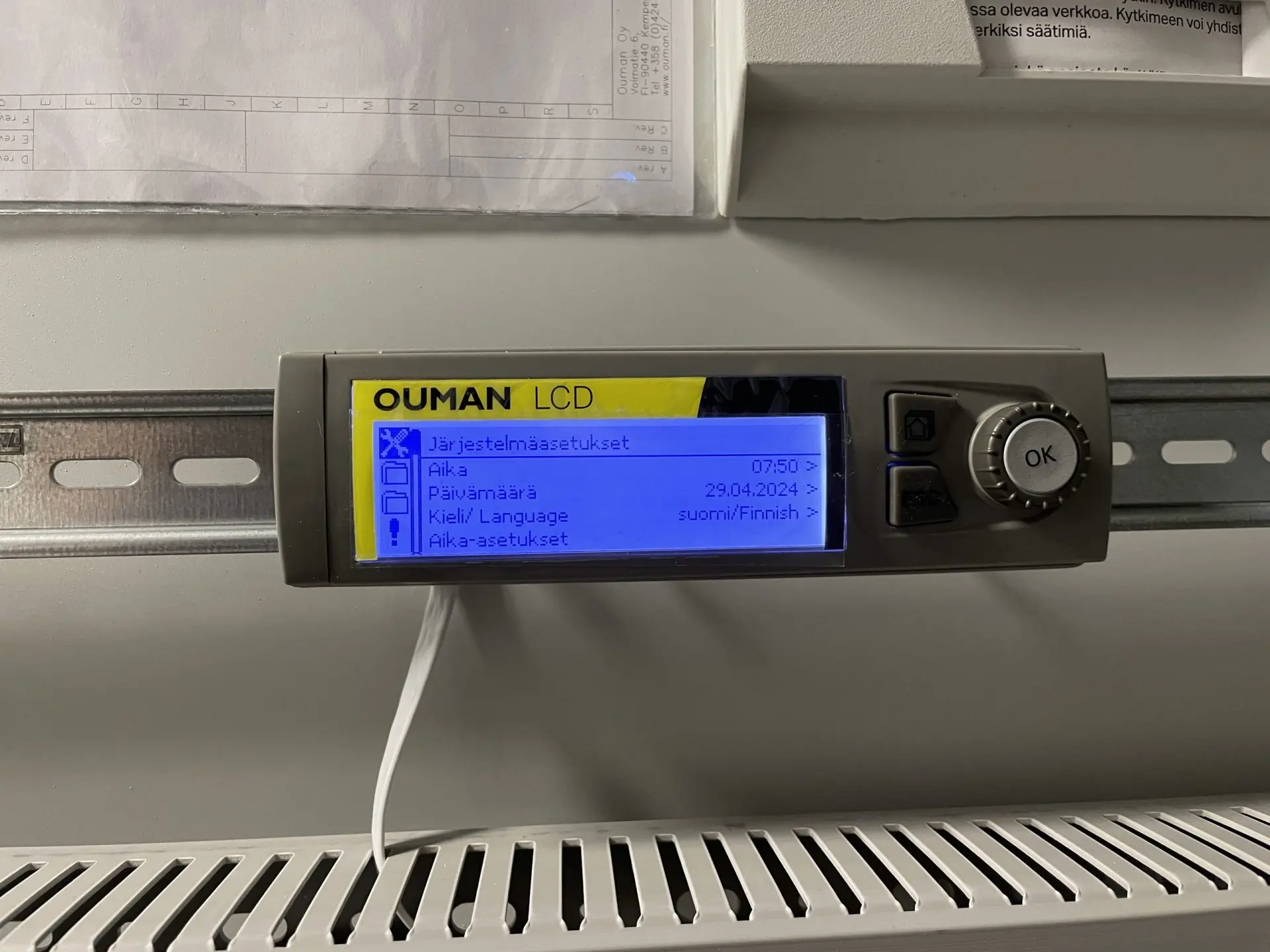 Ouman näyttö