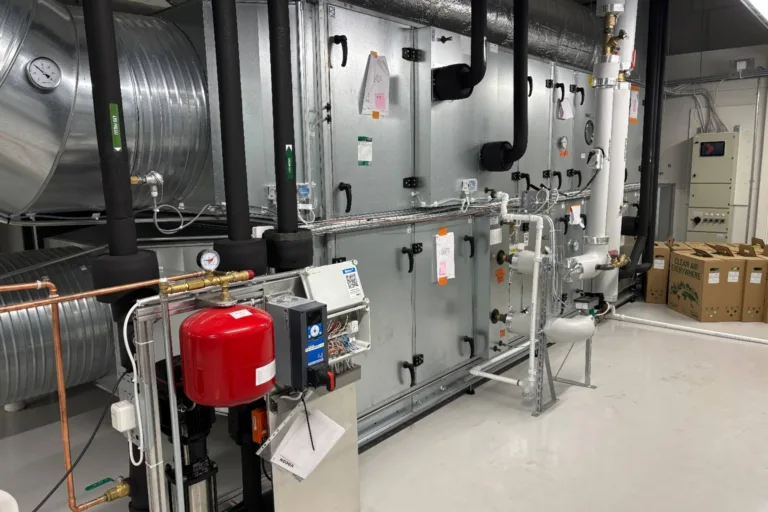 Koneellinen ilmanvaihto liian kovalla